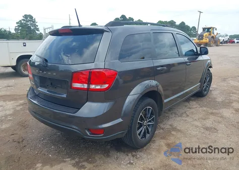 2019 Dodge Journey Se from USA, damaged, VIN 3C4PDCBBXKT737893